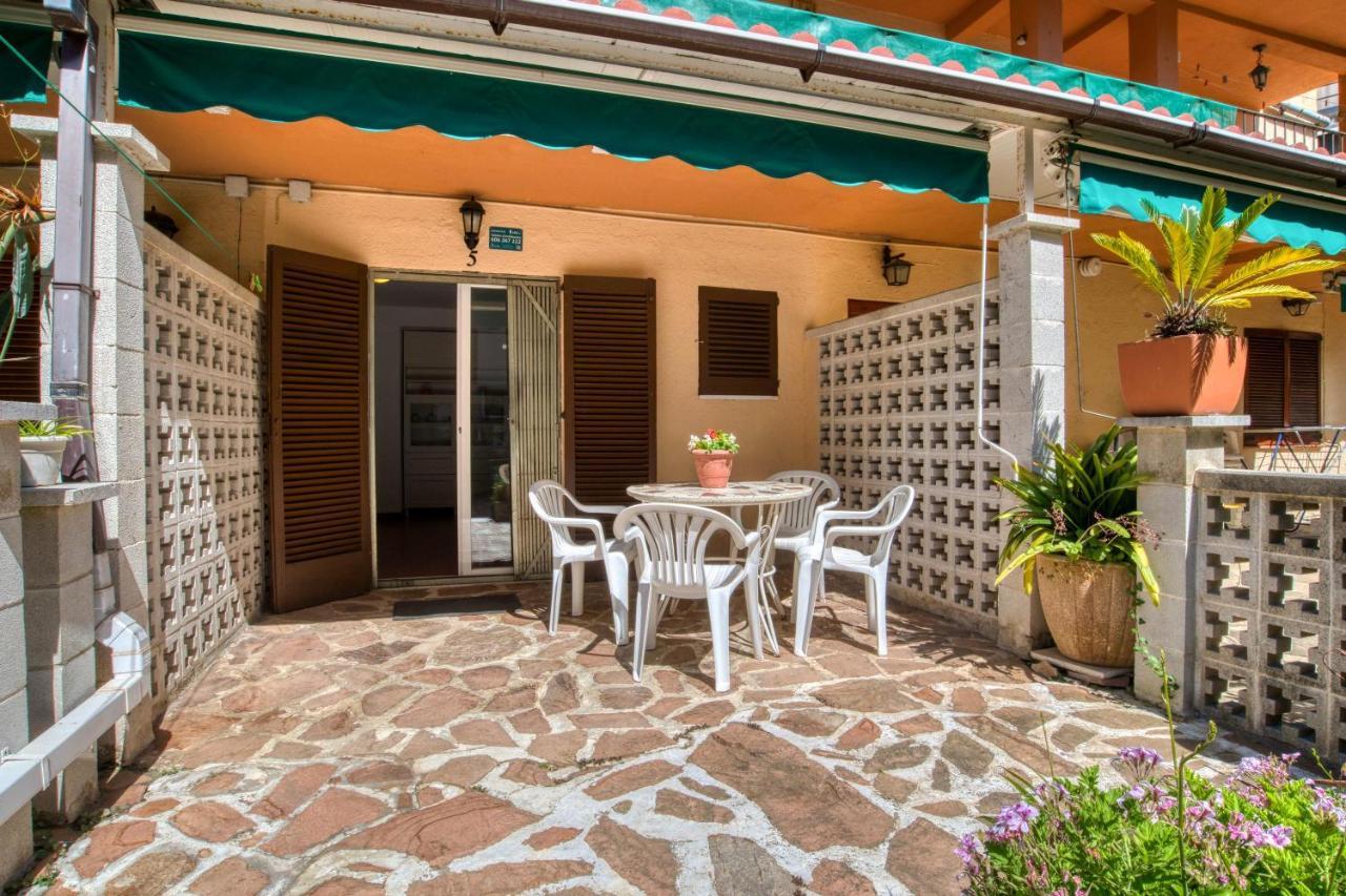 With Terrace Apartamento