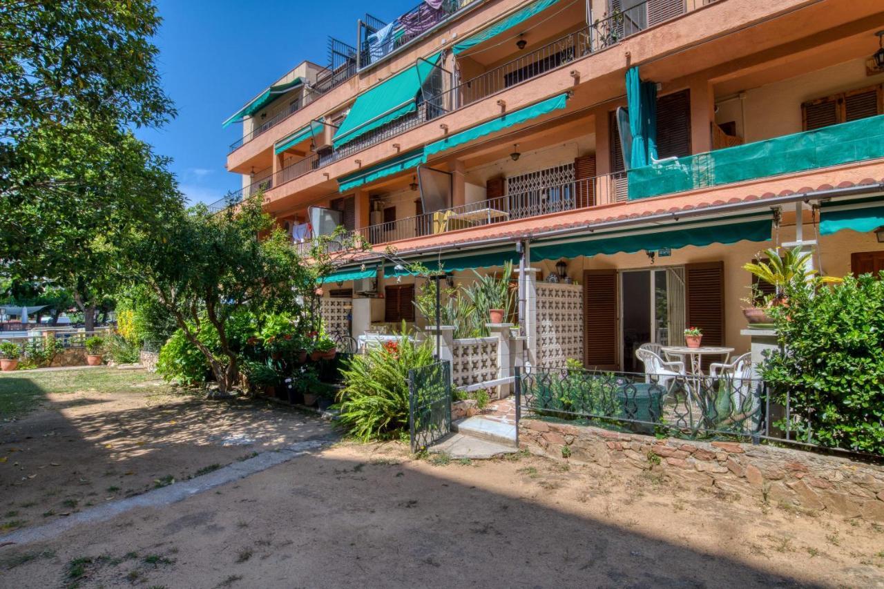 Apartamento With Terrace